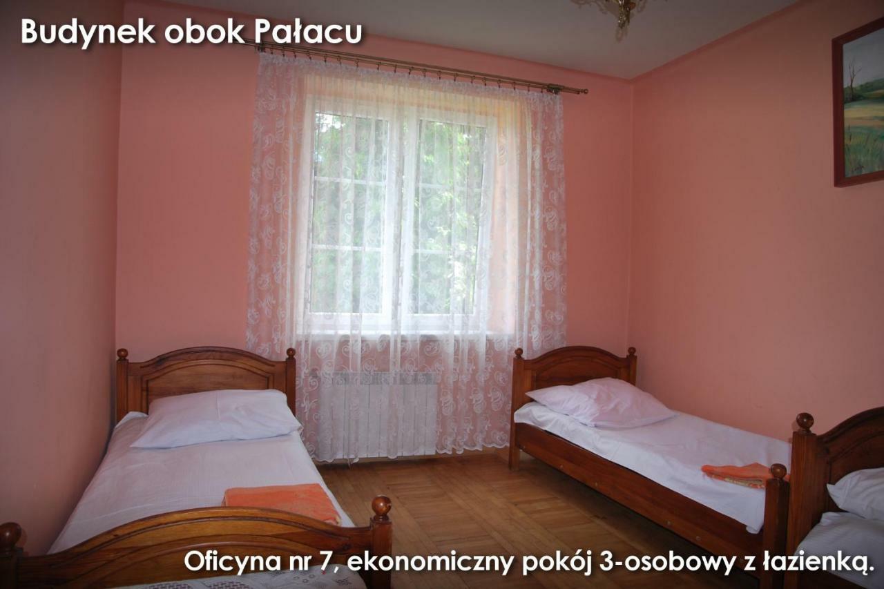 Palac W Czyzowie Szlacheckim Czyzow Szlachecki Room photo